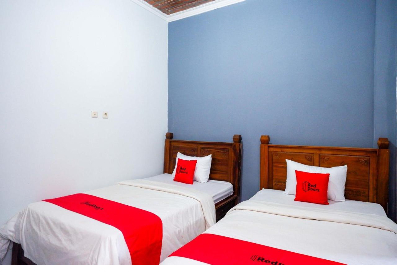 Reddoorz At Pakuncen Malioboro Yogyakarta Hotel Екстериор снимка