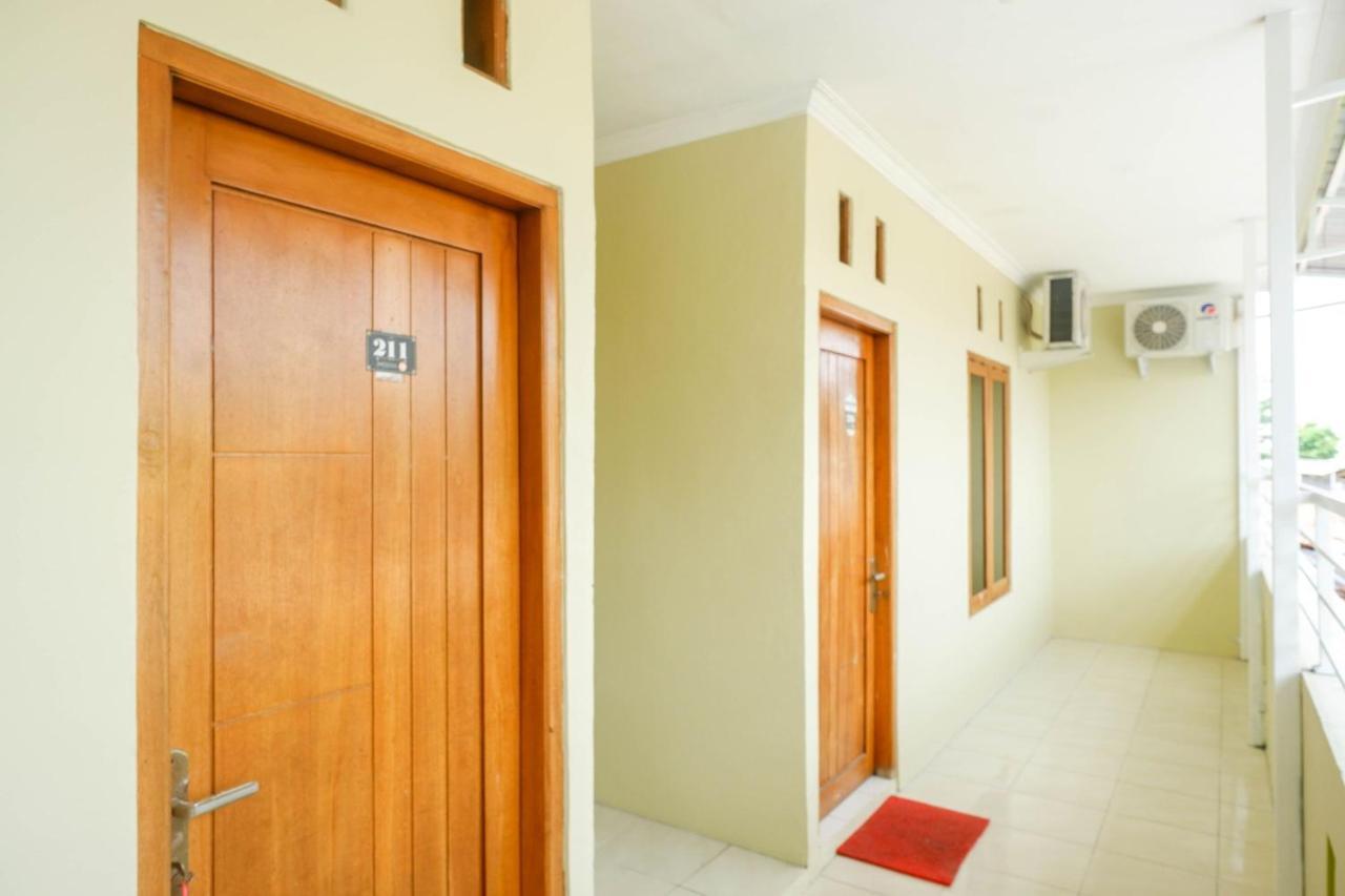 Reddoorz At Pakuncen Malioboro Yogyakarta Hotel Екстериор снимка